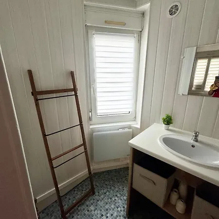 شقة La Maisonnette D Eline - Meuble 3 Etoiles *